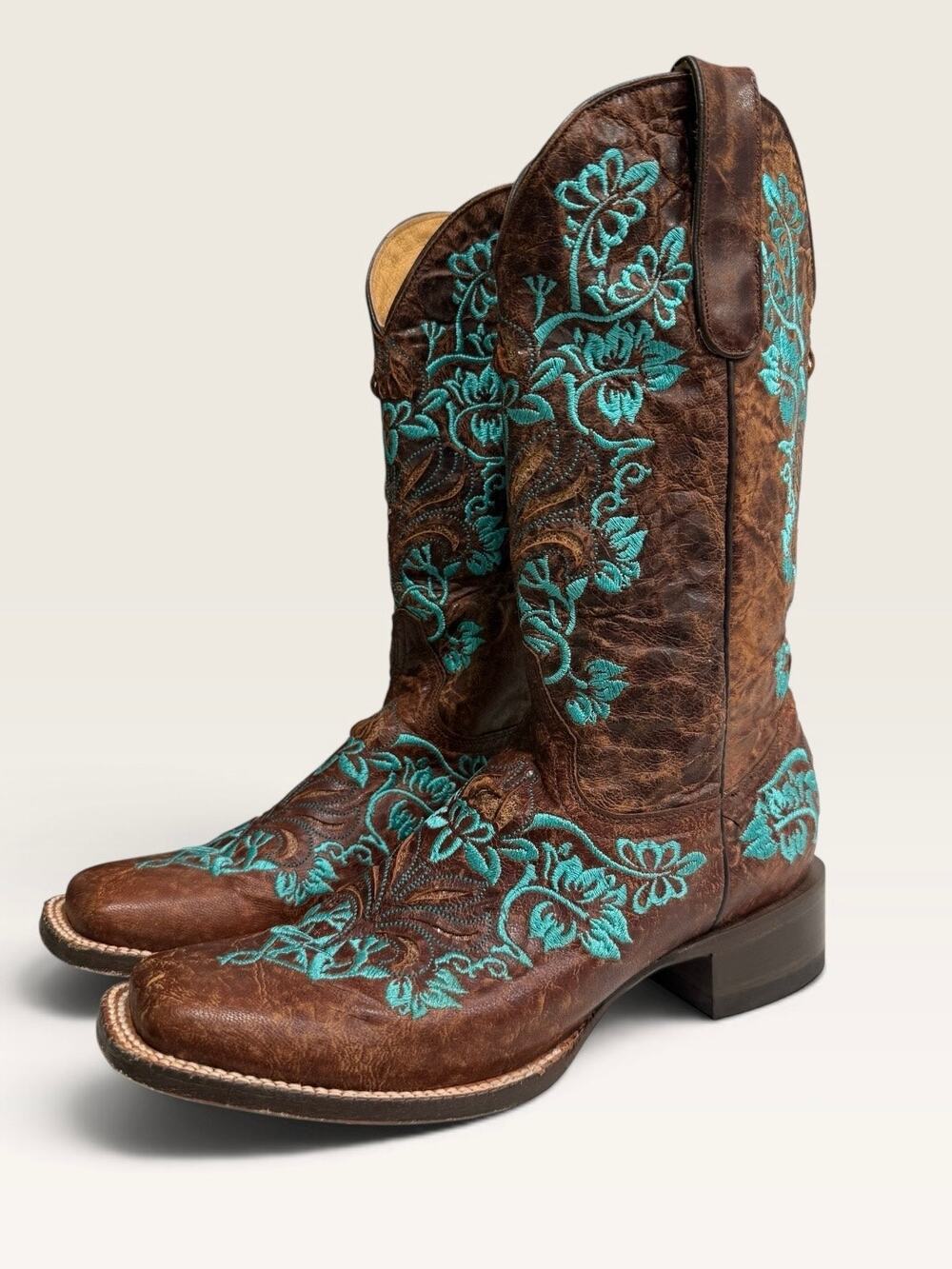 Cavender’s Women’s Brown Leather Turquoise Floral Embroidered Cowboy Boots 8M